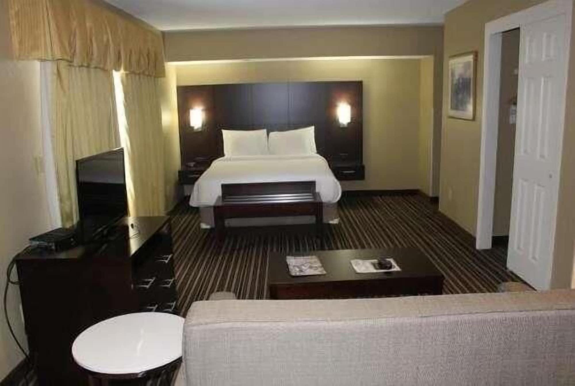 Hawthorn Extended Stay By Wyndham Wichita Exterior foto