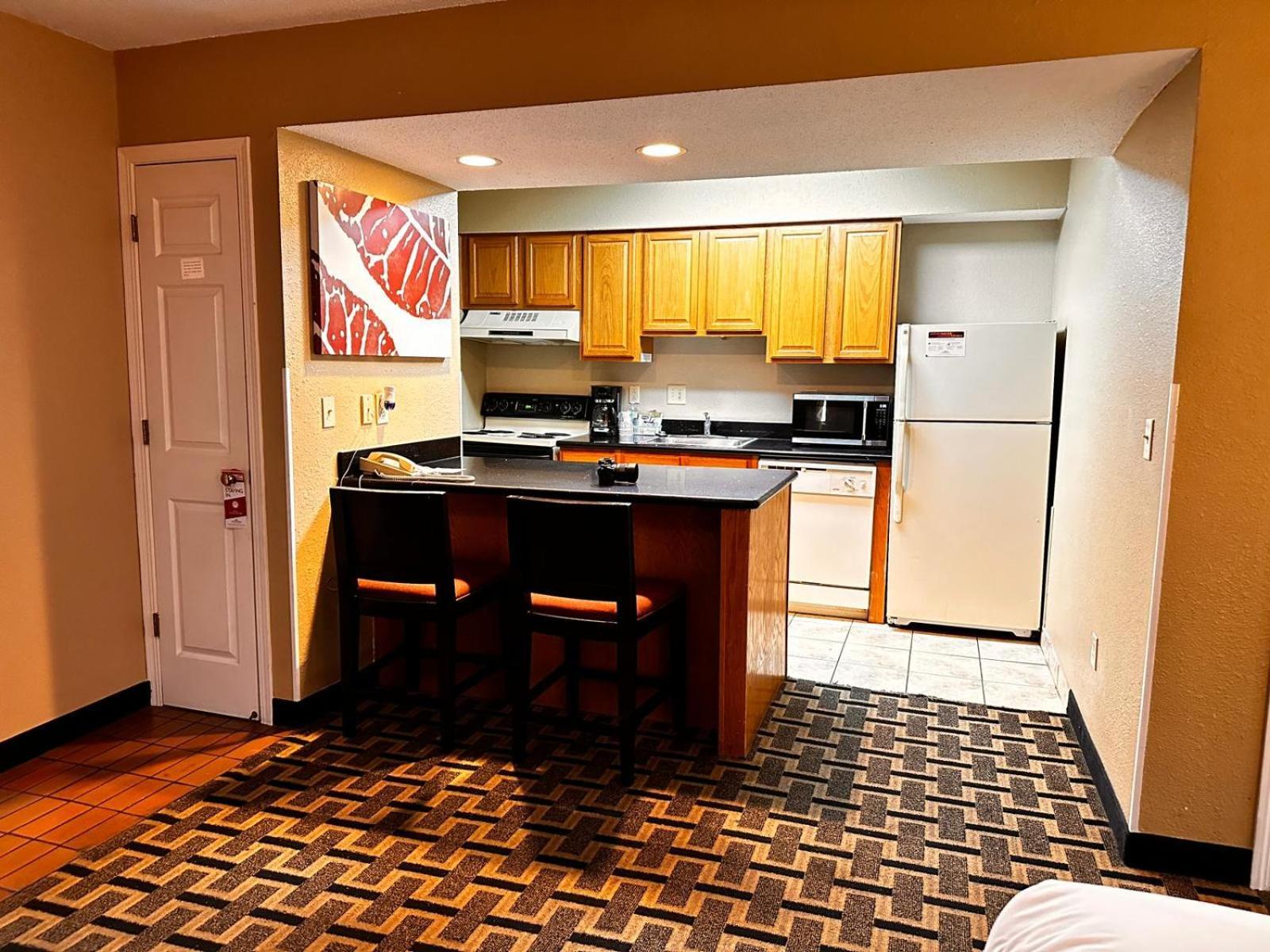 Hawthorn Extended Stay By Wyndham Wichita Exterior foto
