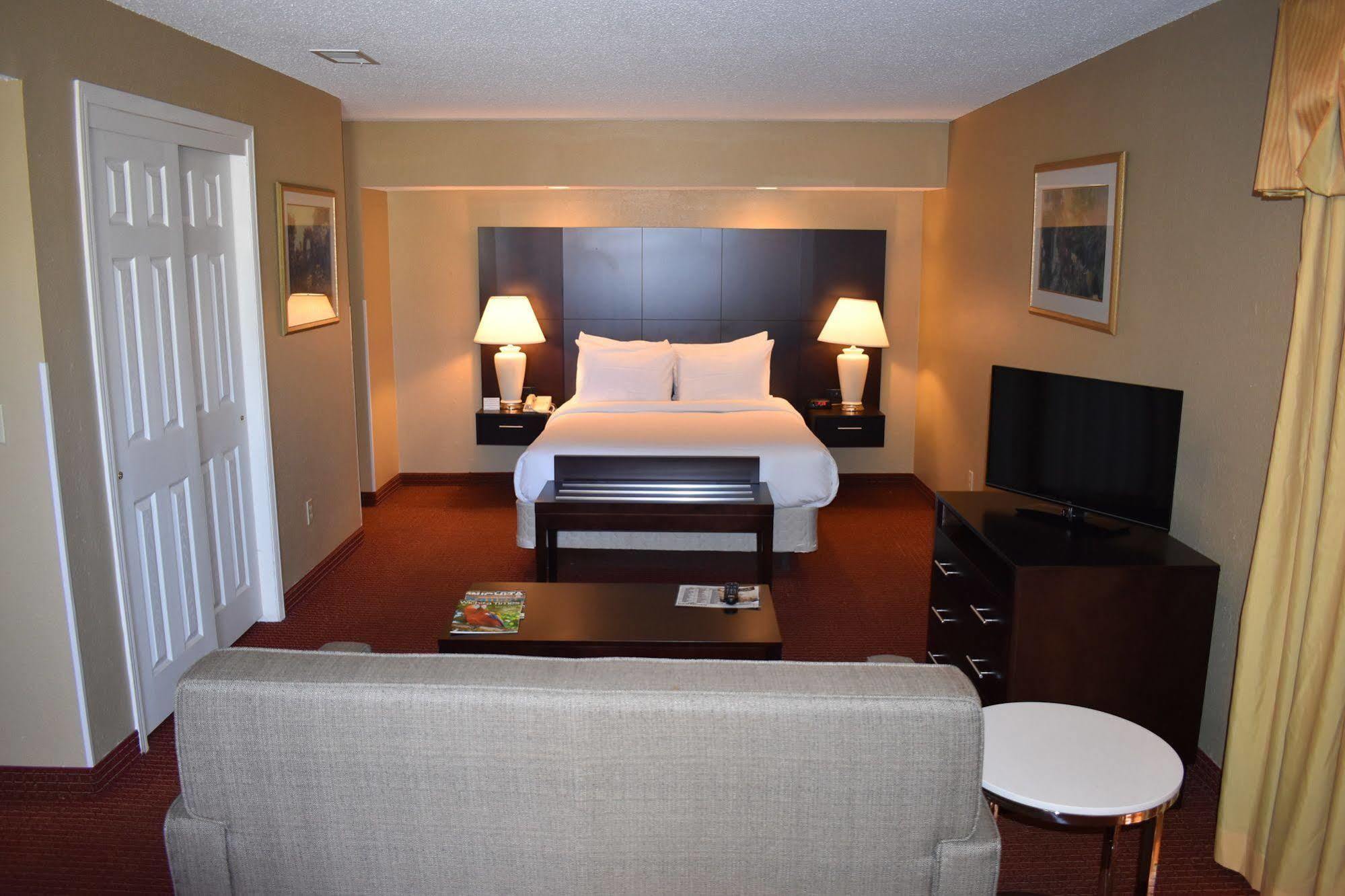 Hawthorn Extended Stay By Wyndham Wichita Exterior foto